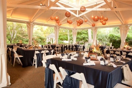 Nashville_Rehearsal_Dinner_blue_white_tables_willow_lanterns